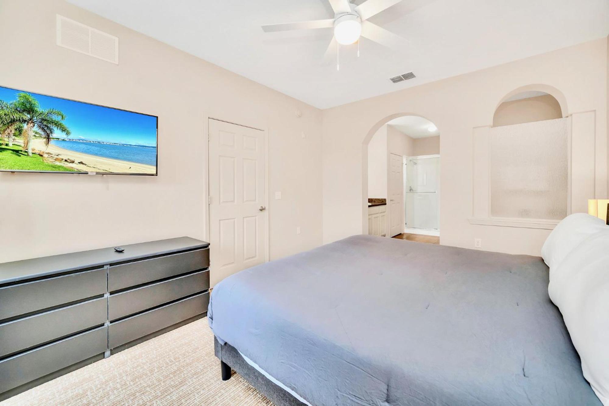 2Br Condo With Shared Pool & Hot Tub, Near Disney! ออร์ลันโด ภายนอก รูปภาพ